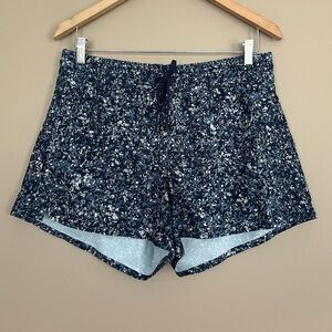 {Athleta} Printed Baja Shorts in Blue & Grey - Womens 8